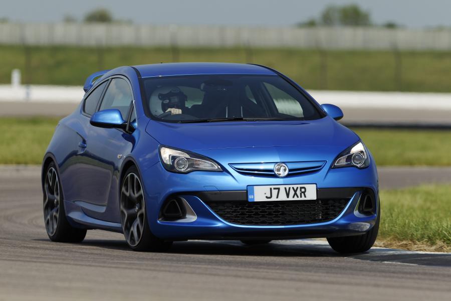  Vauxhall Astra VXR 2012 года  (фото 70 из 274)